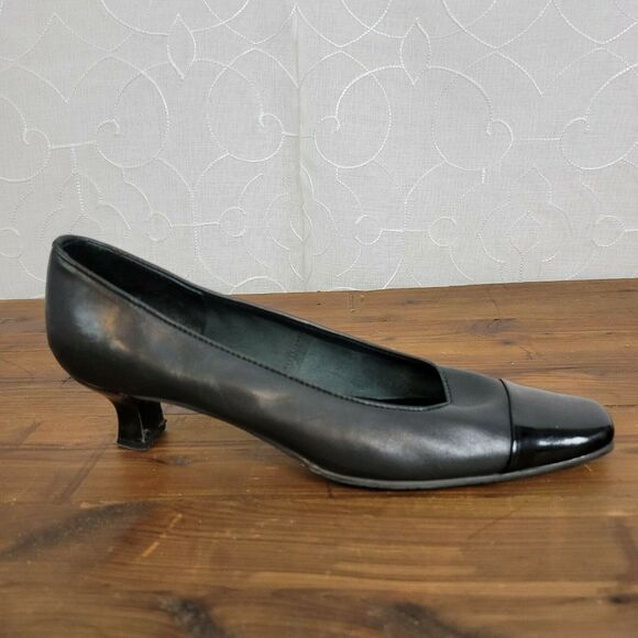 Vaneli Womens Shoes 6.4 Black Rickie Leather Cap Toe Classic Pumps Kitten Heel - Picture 2 of 7